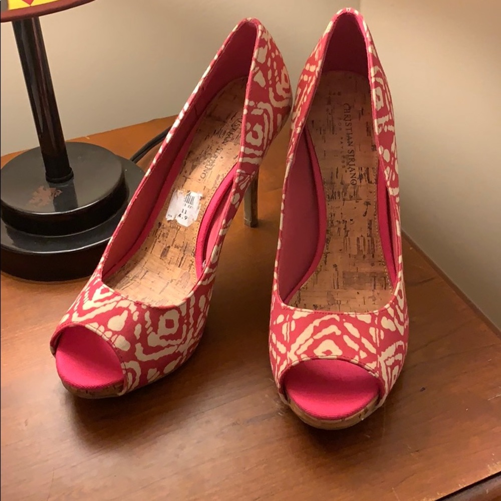 Christian Siriano Peep-Toe Pumps